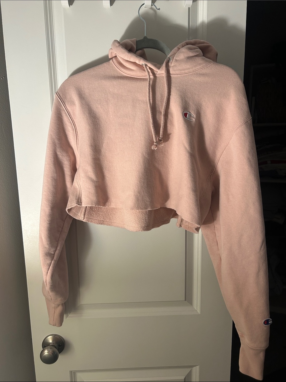 Champion Light Pink Cropped Hoodie Sweatshirt